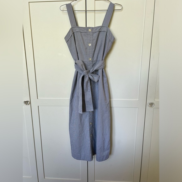 Everlane Picnic Dress 4 in pinstripe - Picture 5 of 8